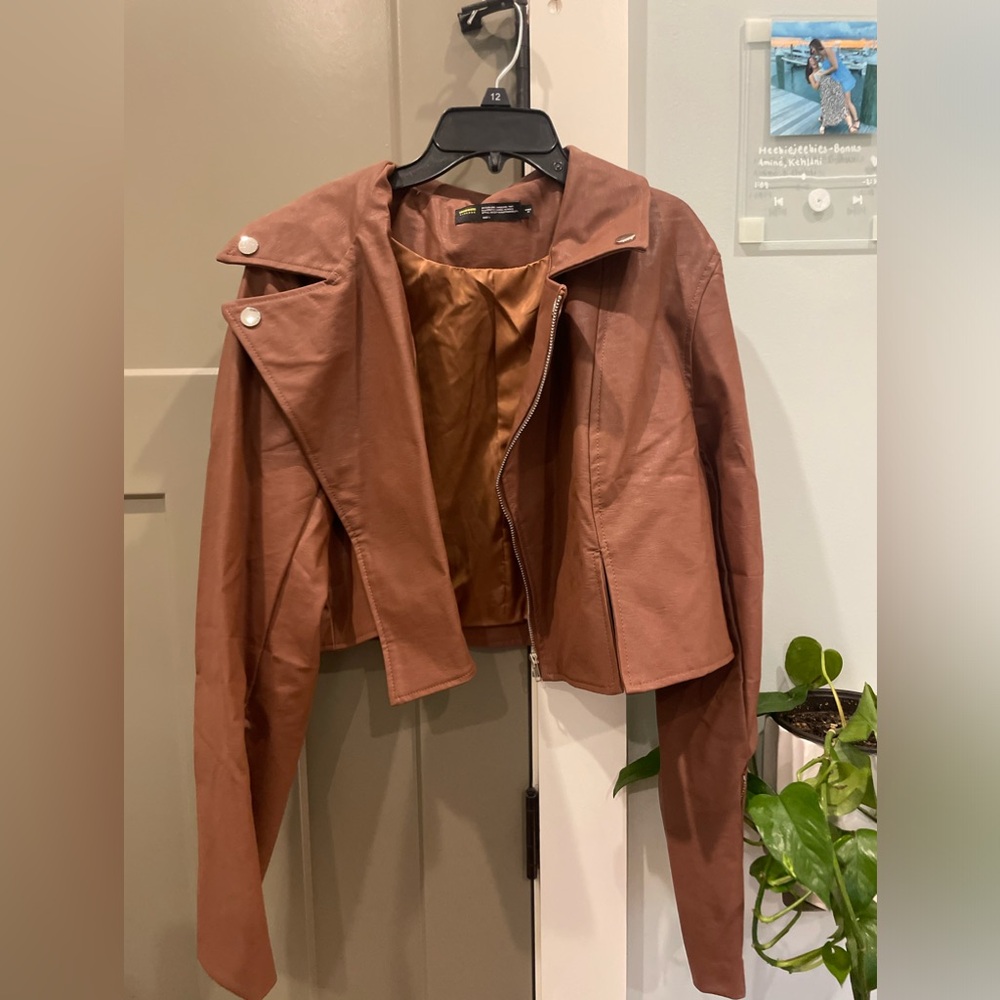 Finesse light brown leather jacket